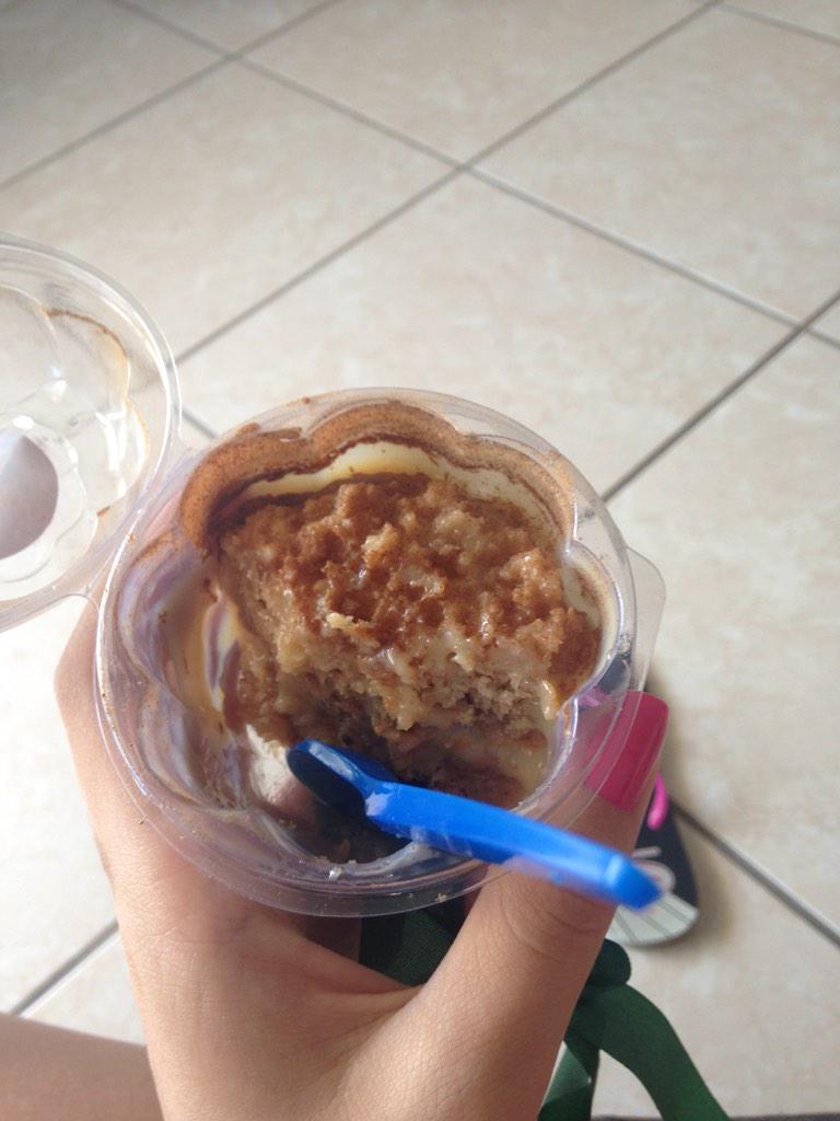 bielspepper's tweet photo. bolo de churros 😻 http://t.co/U8HsGof4p3