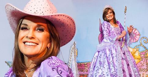 MissGrayFans's tweet photo. Linda as the Fairy Godmother on #Cinderella http://t.co/0bJwk0ARSx