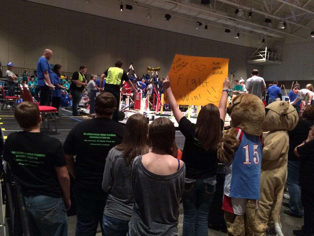 LuckyRobotics's tweet image. Lucky Up!