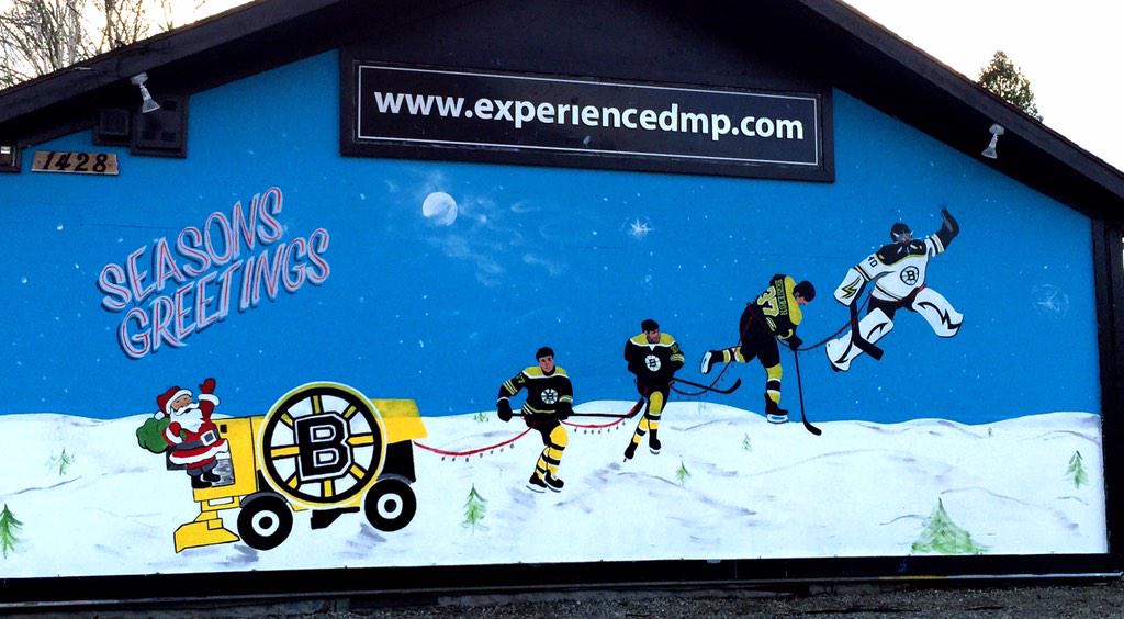 MoffittMike's tweet photo. @NHLBruins  On Tuukka, on Bergy, on Charra and Luc...Seasons Greetings from Dennis Moffitt Painting.. http://t.co/TXqYneMz2R