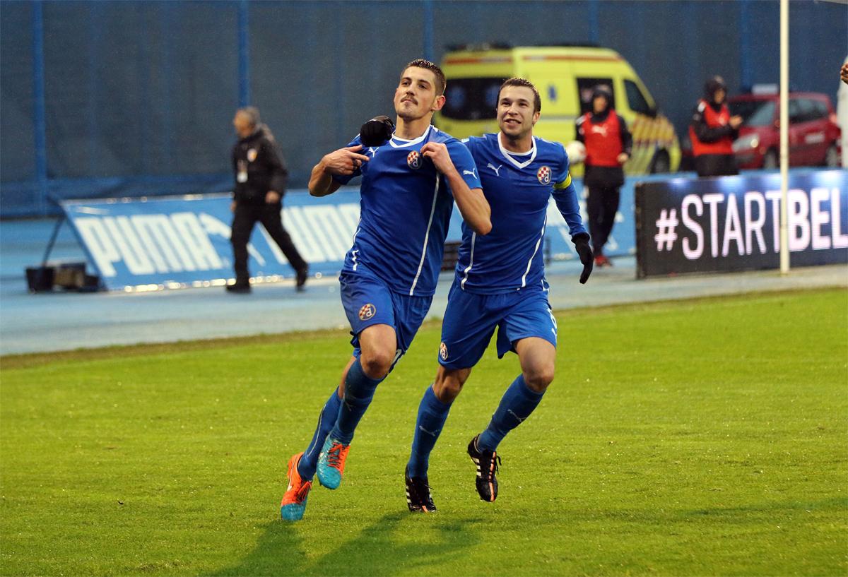 [#LIVE] 90' Kraj / Full-time #Dinamo - <a href="/NKRijeka/">NK Rijeka</a> 3:0 (Ademi, <a href="/Anriquez11/">Ángelo Henríquez</a>, Čop) #derbi #zagreb #hrvatska #nogomet