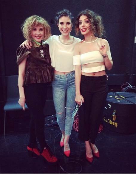 selinliklifc's tweet photo. Hazırmıyız? Dada Dandinista başladı:) @selinlikli http://t.co/C6EX6ARqKM