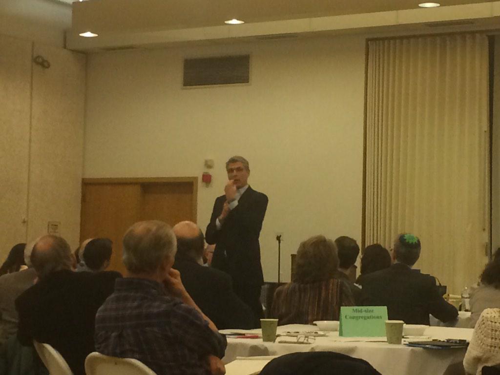 .@URJ Rabbi Rick Jacobs speaking <a href="/TBSNeedham/">Temple Beth Shalom</a> to presidents of local congregations about the future of our movement.