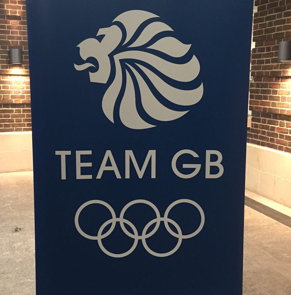 shy_2tweet's tweet photo. All set to go for the Para-Powerlifting @GBWeightLifting @MiddlesexUni #CalmBeforeTheStorm #mdxweightlifting http://t.co/QSbZhqw7An