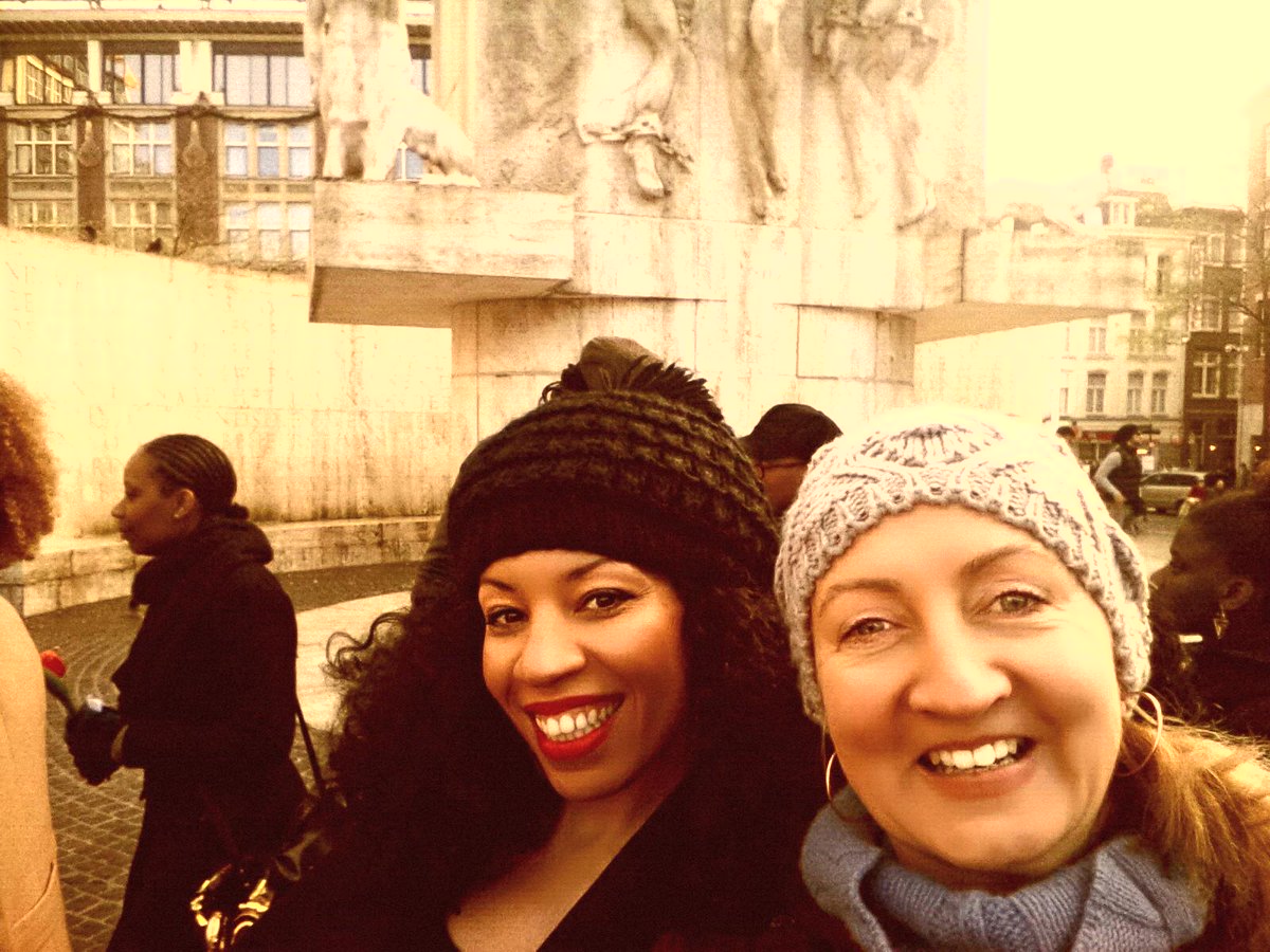 elleAgnes's tweet photo. Goed georganiseerde fam trip van @ROOTS_PR over slavernij verleden van NL. #meerkleurindemedia http://t.co/FYHVCSPxkV