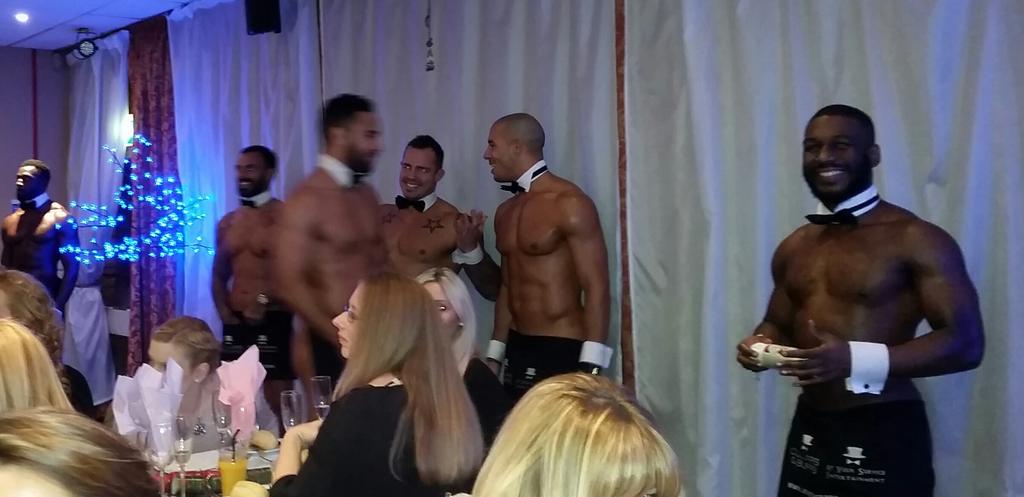 AndroullaLoi's tweet photo. @ChesCountryClub #nakedbutler http://t.co/KA9YQsqPdP