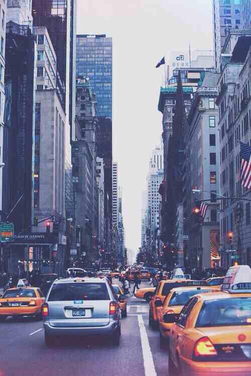 nyc_everything's tweet photo. #Traffic #NewYorkCity #Manhattan #NYC #Taxi http://t.co/jVG9E0hsDE