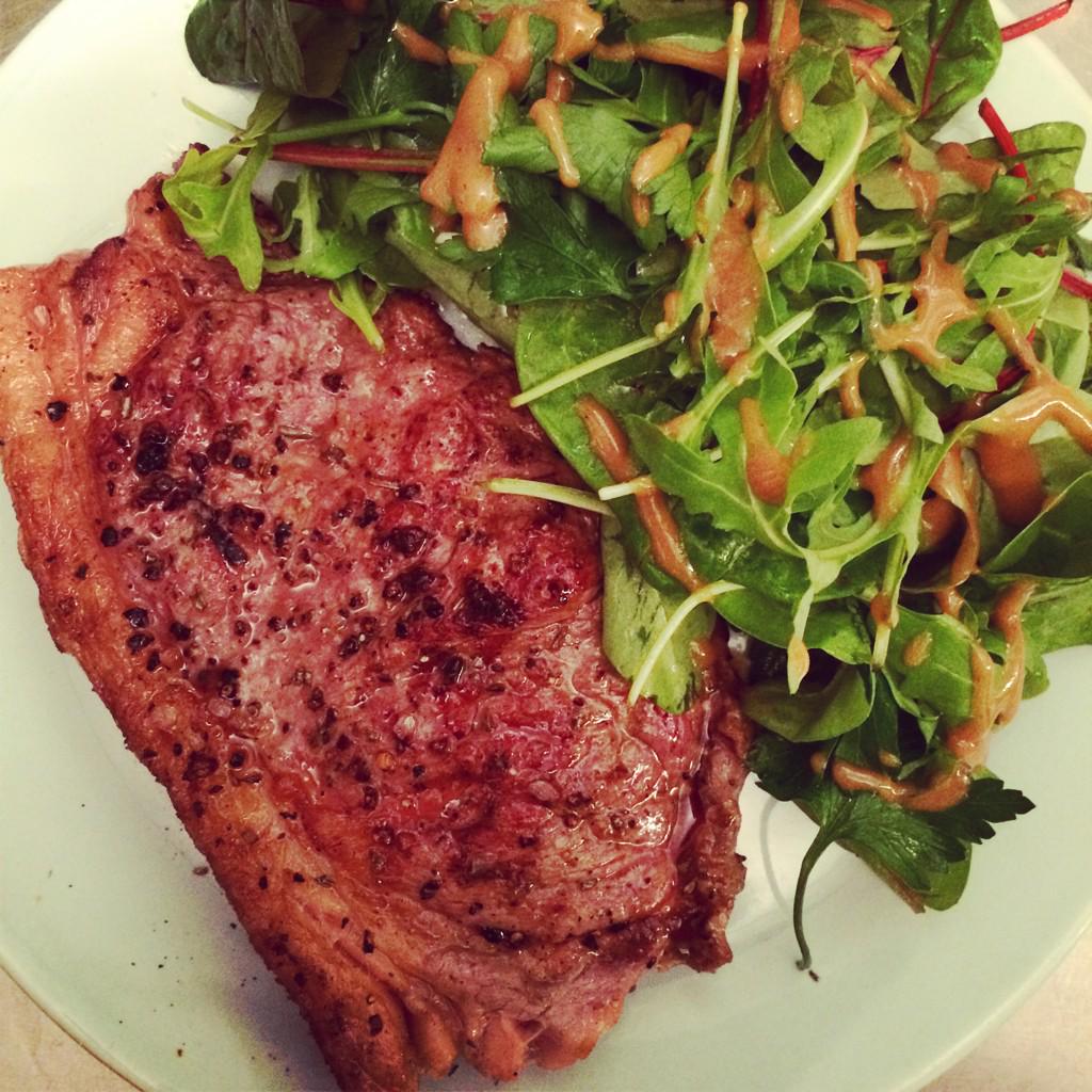 BipinsCurryPot's tweet photo. "@LondonPopups MT @Farmer_Toms: come down for some tasty meaty treats! #popup @TheConvenience  http://t.co/fAMZgmS9BV" Looks yummy #mybipins