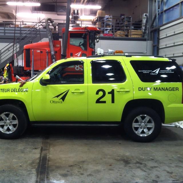 GraphikiOttawa's tweet photo. Nice little lettering job for the Ottawa airport #ottawa #airport #suv #yukon #lettered #truck #613 #graphics #gr... http://t.co/tBnU18HS5r