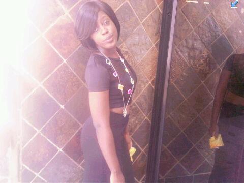 Two_lee_see_Lay's tweet photo. My Year ☺ #2014 Best Yet to Come ☺ http://t.co/iwOF9MR2PK