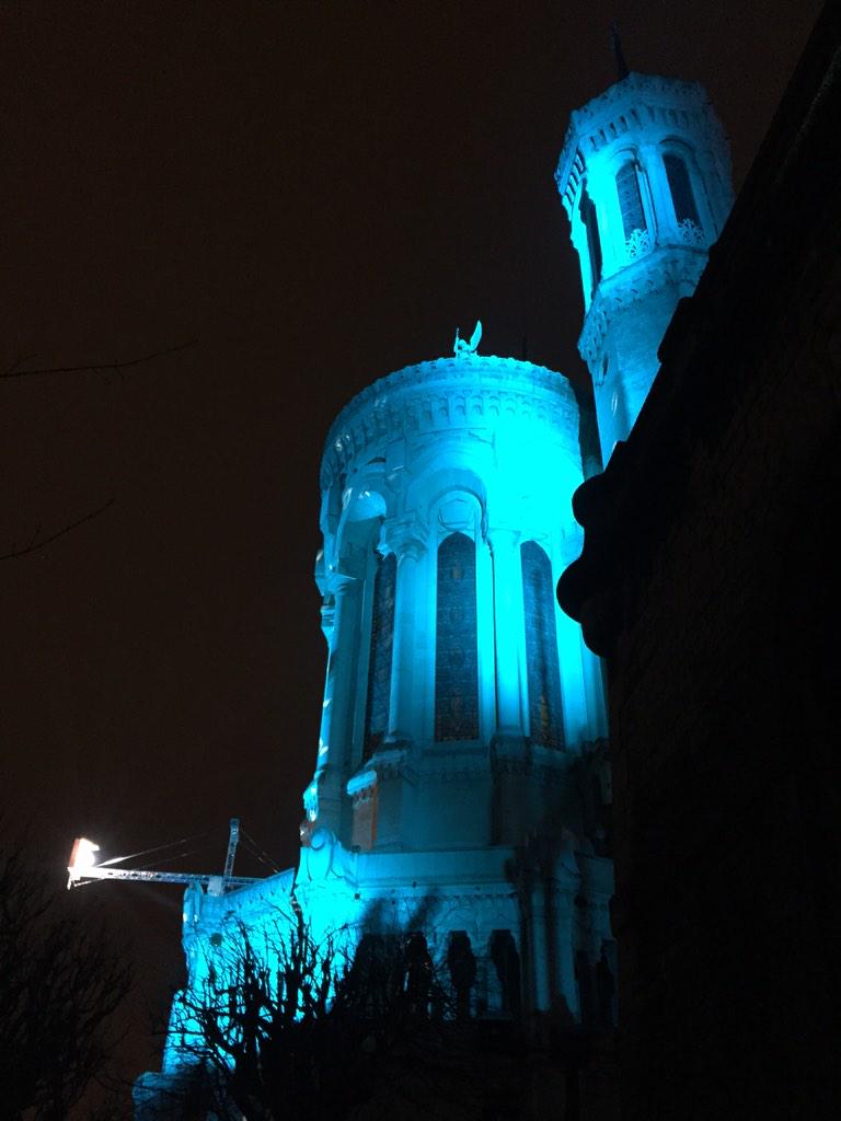 jips44's tweet photo. #FeteDesLumieres #Lyon http://t.co/sTFXgbJzF3