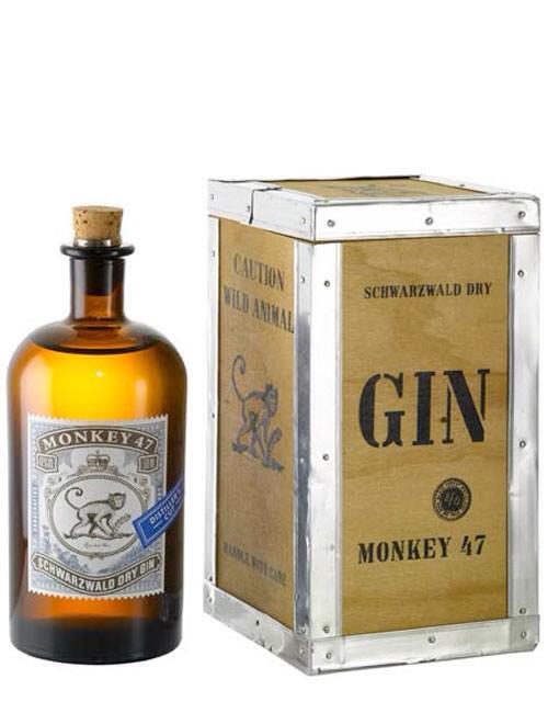 LittleTipples's tweet photo. A curious gin from that Black Forest in Germany, Monkey47 contains 47 botanicals &amp; is bottled at 47% @MONKEY_47 http://t.co/uq35IxJuEp