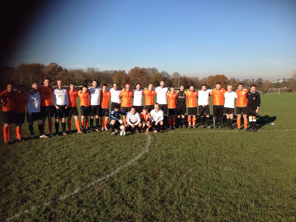 DynamoHope_FC's tweet photo. @DynamoHope_FC 6 - 0 Park Road, Norman Park, Bromley, 6th December #FootballRemembers http://t.co/3daWVZTtoa