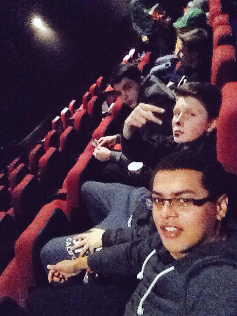 ChebuctoA's tweet photo. Boys decided to go see horrible bosses 2! #cineplexlife http://t.co/IZg3mbmUPS