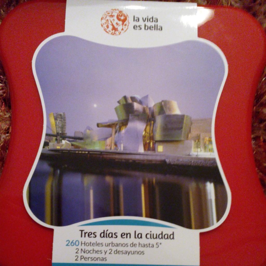 AdriniOcon's tweet photo. Esta navidad el mejor regalo, la
Vida puede ser muy muy bella.@lavida_esbella_ http://t.co/UvF9yDNgwJ