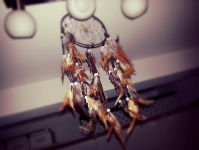 Very first night at my new place ! #dreamcatcher is MUST HAVE ! :) http://t.co/JhfwfYflyP<a href="/tag/dreamcatcher"class="tags">#dreamcatcher</a>