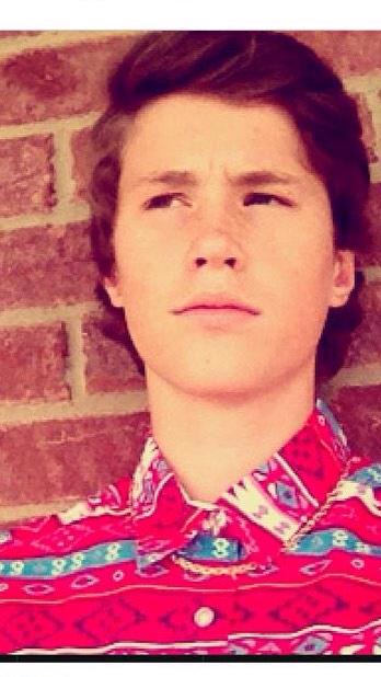Davis Junior Couples tweet media