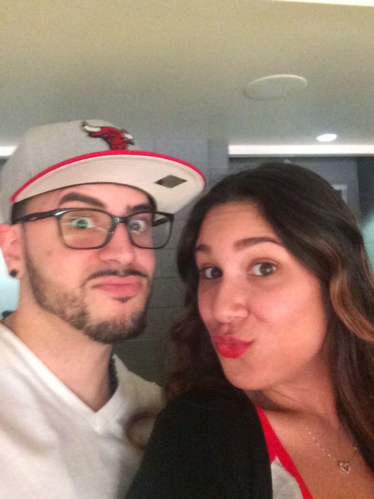 chitiltheend86's tweet photo. #cheeronchicago I'm her with her but she's here for Noah....#gobulls http://t.co/9NksLKmjAY