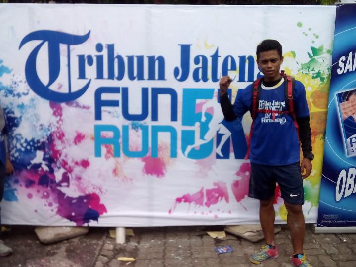 Fauzi_Wingback's tweet photo. Terimakasih Tribun Jateng
#FUNRUNTRIBUNJATENG http://t.co/TSQQMKSK1g