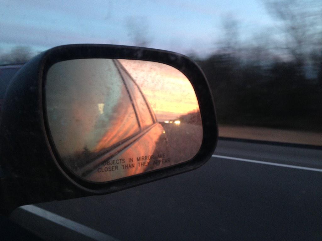 Leaving the sunset behind, heading to #Ottawa to play @rawsugarcafe tonight with <a href="/JusticeRF/">Justice R.F.</a> and <a href="/TallTrees_Music/">Tall Trees</a>