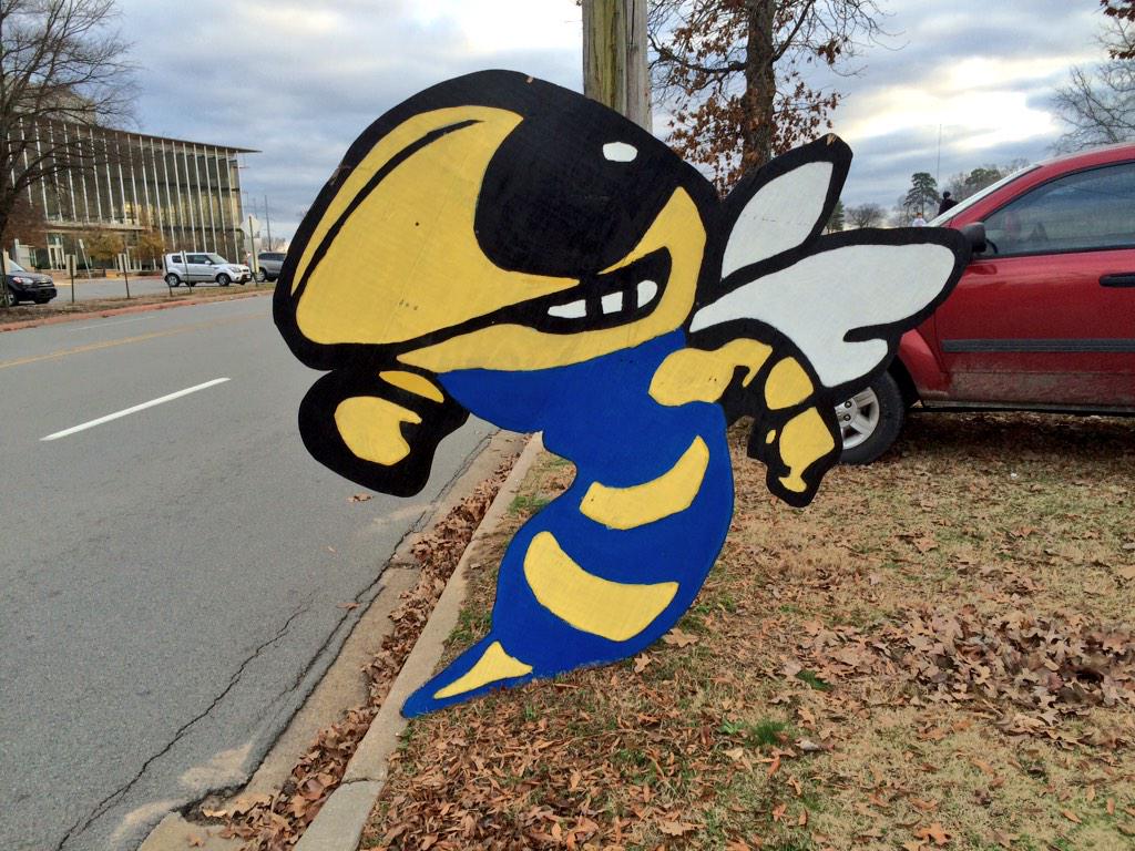 Image1One's tweet photo. Looks like the @Wynnejackets fans are ready to go. #Image1One #arpreps #DeltaSwarm http://t.co/zlIuK8j92Z