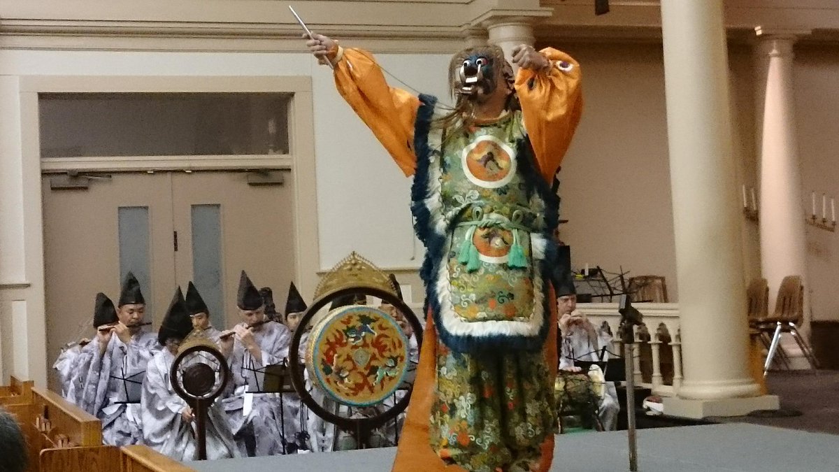 k808a's tweet photo. Kinnara Gagaku &amp; Arpana Dance Co. did great benefit concert last night for @PacBuddhistAcad Beautiful show! http://t.co/hQ5fZ3oeFS