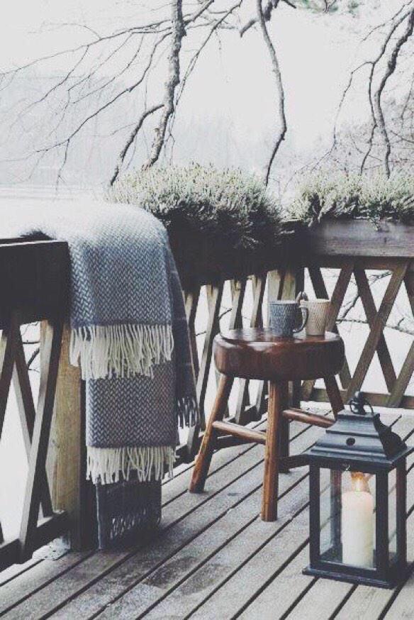 omgrelatabIe's tweet photo. Somewhere I'd rather be ..🌲❄️ http://t.co/hTbajfi0IE