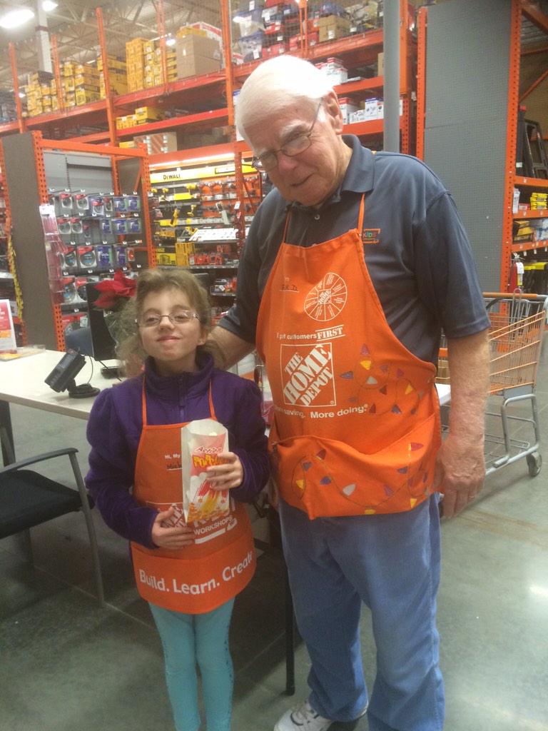 Depotdoll's tweet photo. Frank @942 made this girl's day. She missed kids workshop..but he got her an apron &amp; she told him he was the best! http://t.co/Cy8Mj9IHgH