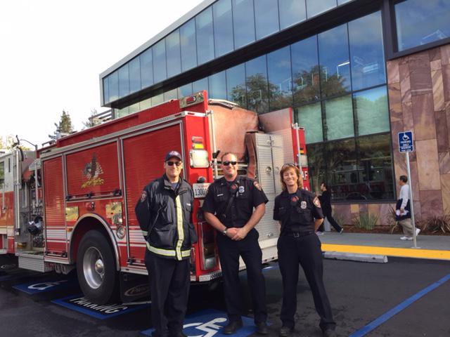 PaloAltoFire's tweet photo. PAFD salutes the best (and safest) new library in the world! Thanks for a great Grand Opening! #mymitchell http://t.co/yMMU3wzt27