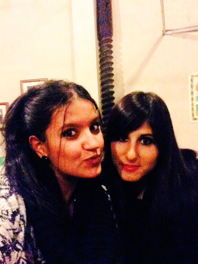 stherGH's tweet photo. Saucaneando. @Patripop92 ✌️🍷 http://t.co/yrVghOhUpw