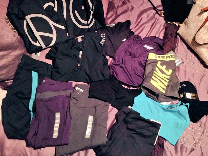 gym shopping was a success ✔️ http://t.co/4UqanbsRVR