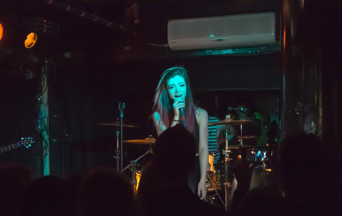 DerekKLNG's tweet photo. @ChrissyCostanza Good Show ATC. Nice to see you guys http://t.co/iZMHudvKQ9
