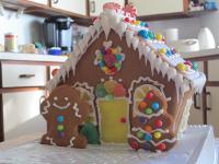 _SkyeWalker's tweet photo. I'm sharing my family's holiday #Tradition for #SantasWishList. http://t.co/femQewIExe http://t.co/SpKuB7SRHA