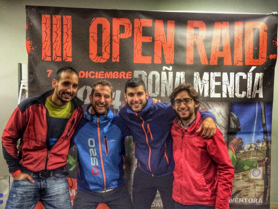 Makuelo's tweet photo. Un paso detrás de otro. @Cubero9 #IIIOpenRaidDoñaMencia http://t.co/canrqfrRXW