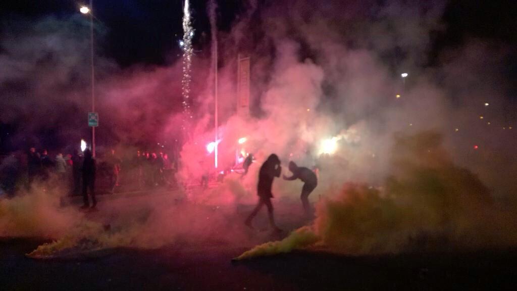 AwaydaysYA's tweet photo. Wat een (uit)overwinning met NAC-supporters doet? Nou, dit ongeveer! #camnac #NACpraat http://t.co/Hhjk3ePNGU