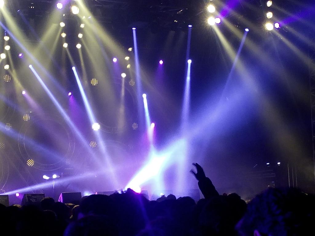 Toutelaculture's tweet image. #Trans2014, l&apos;américaine. @Lizzo, nouvelle Quenn B?