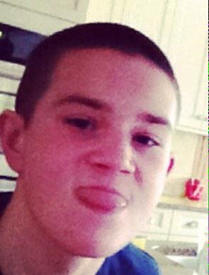 Jewventus2014's tweet photo. Unbelievably, we successfully shut down the best footballer ever. #rolltide #studentsectionleader #funnyguy #goneers http://t.co/LwFPULkqhE