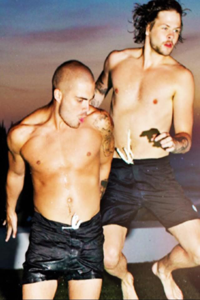 Max George tweet media