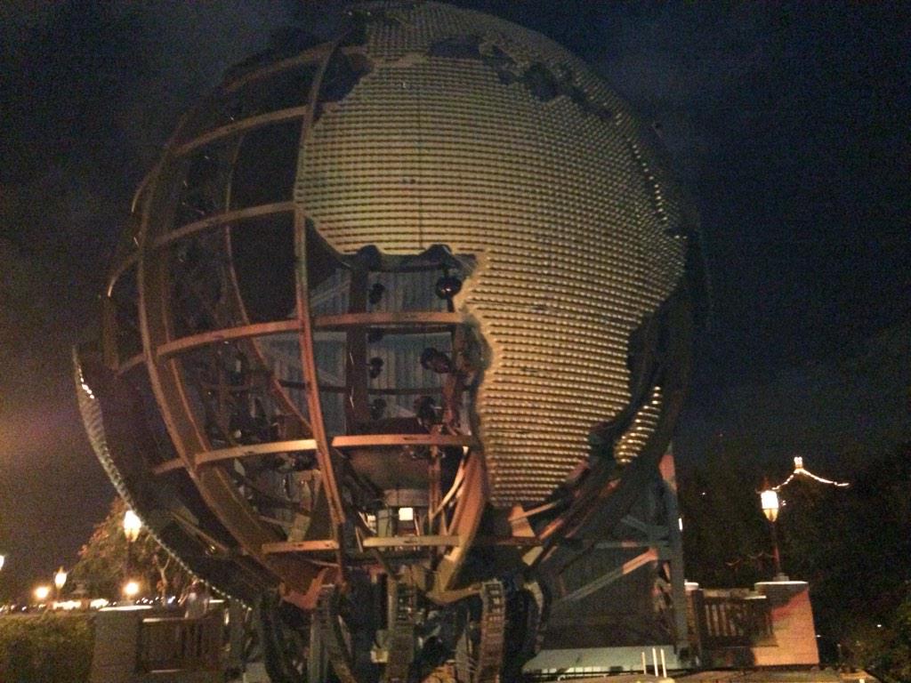 BFPAWG's tweet photo. Good night globe.  #reunion2014 http://t.co/Eu3sThSXSv