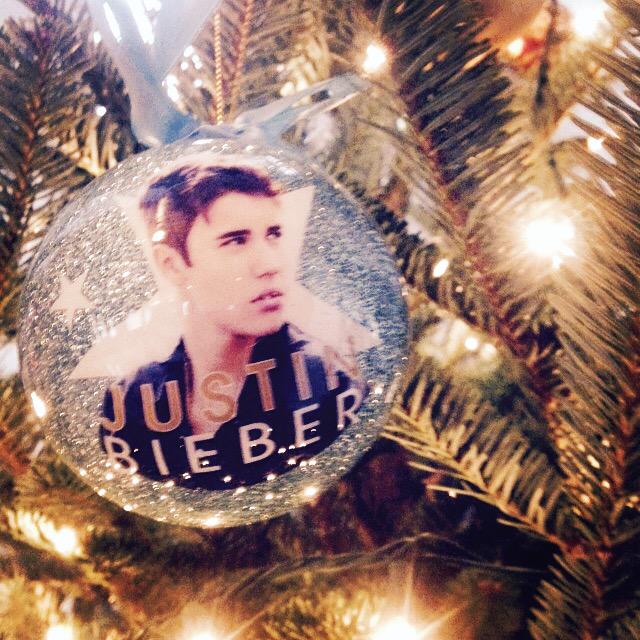 BHOTB's tweet photo. #JingleJungle4 http://t.co/VjFzCiWGpw