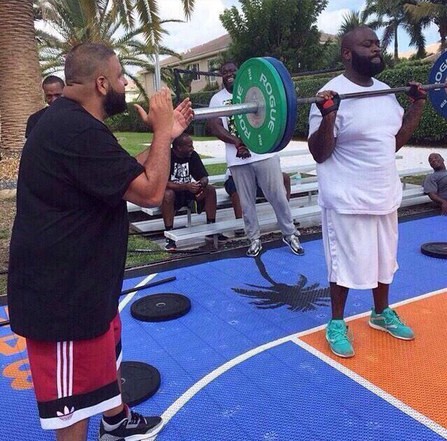 SQUlDZ's tweet image. "YOU GOT THIS ROSS , DO IT FOR ALL THE PEARS"