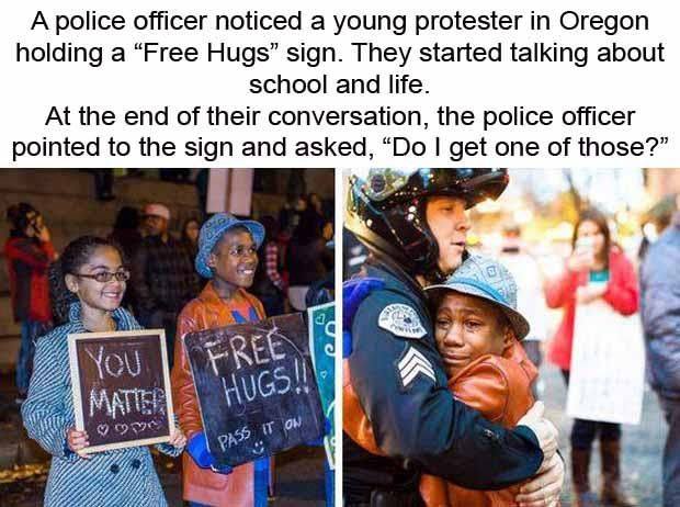 TheMindBlowing's tweet photo. The little boy was overcome by happiness and joy over this touching moment and began to cry: http://t.co/nv6iGcCj6W