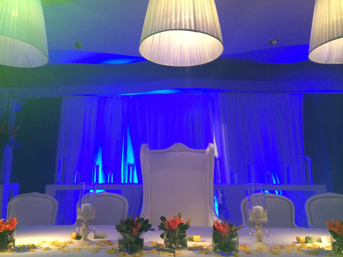 Culminando a pleno!!!!! Gracias equipo!!!! con <a href="/LaRural_BsAs/">La Rural</a>  <a href="/PuertoSalguero/">Puerto Salguero</a>  <a href="/Yachtptomadero/">YACHT Club Puerto Madero</a>  Thks!!!!!!