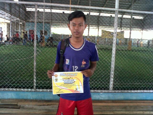 Sociology02's tweet photo. #Remember | #Sociology2012_02 | #SocioFutsalCupII | #RahmatGusti | GK Kampreto B http://t.co/7C2Dw0BW6e