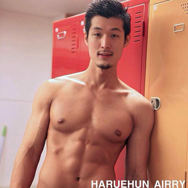 g_neabb's tweet photo. cute guy! http://t.co/jZe5w1kD2D