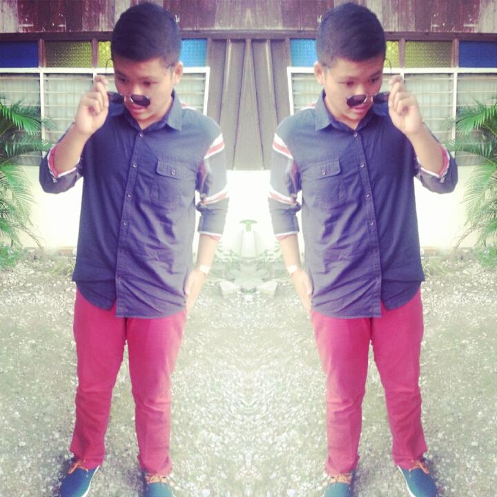 BudakCool99's tweet photo. Selfie :* http://t.co/pyQrMkxE42