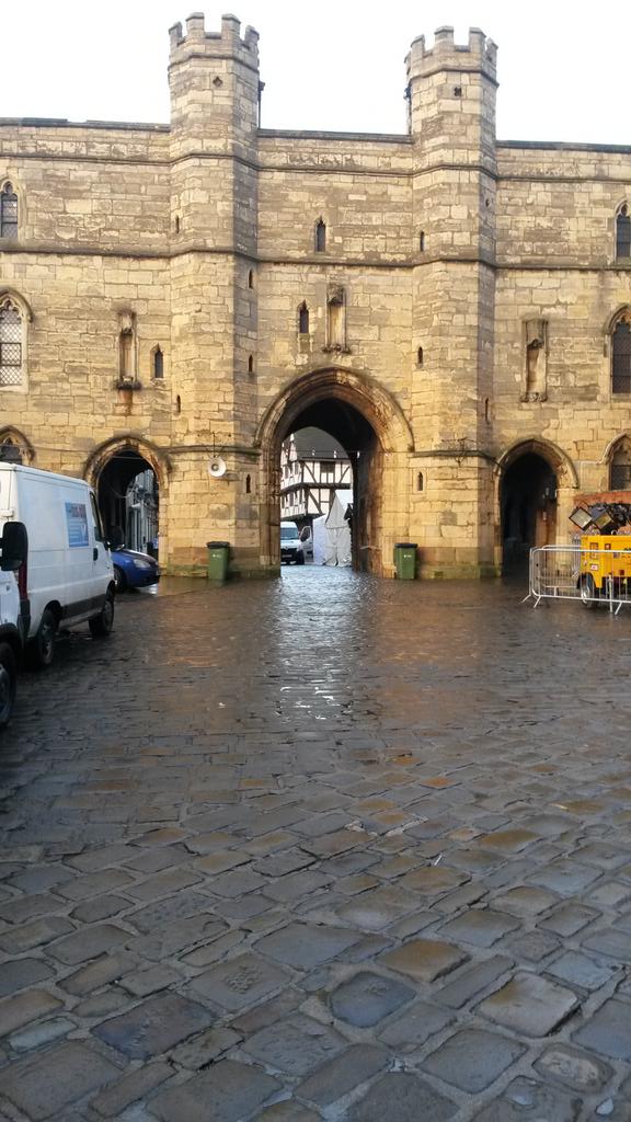 EventsinLincoln's tweet photo. It's a lovely morning at Lincoln Cathedral and final preparations are being made for the last day of #LCM2014 http://t.co/JTQilyHGhk