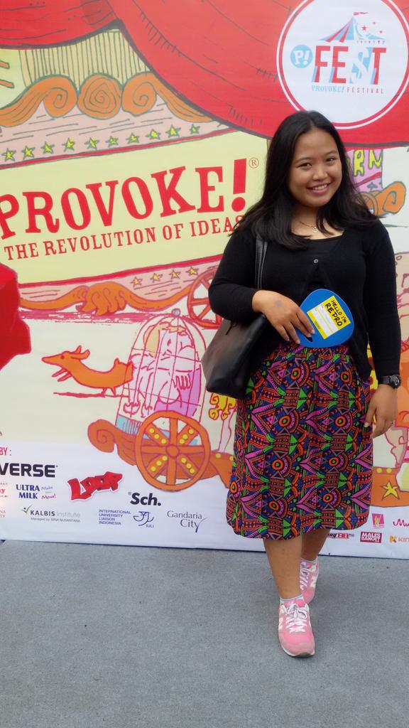 trie_agan's tweet photo. AT P!FEST💕🎉🙆 #pfestcoy #loopcarnival http://t.co/qcgzurR7nQ
