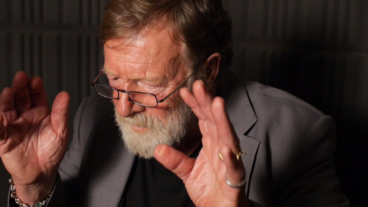 cricketcomau's tweet photo. Thanks to actor Jack Thompson for reading @AdamBurnett09's poetic tribute to Phillip Hughes: http://t.co/gin7MLYYVO http://t.co/H3rlptdPXQ