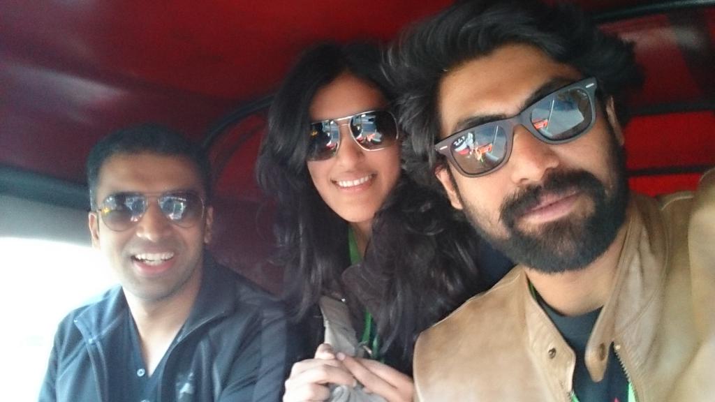 RanaDaggubati's tweet photo. Cars jammed on the roads. Jumped in an auto to get to the gates. #IPTL http://t.co/IQoZEMIE8W